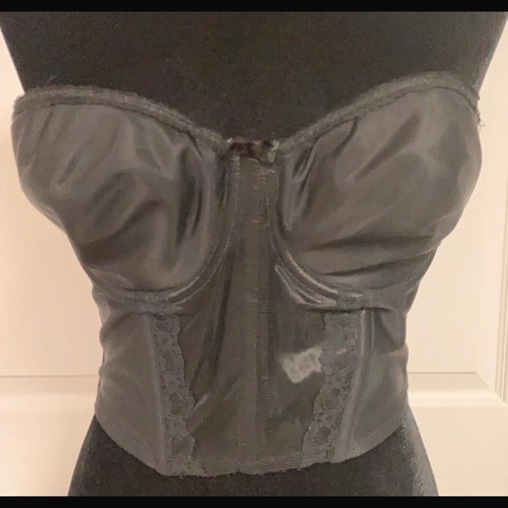 black lace bustier size 36C- gently used
